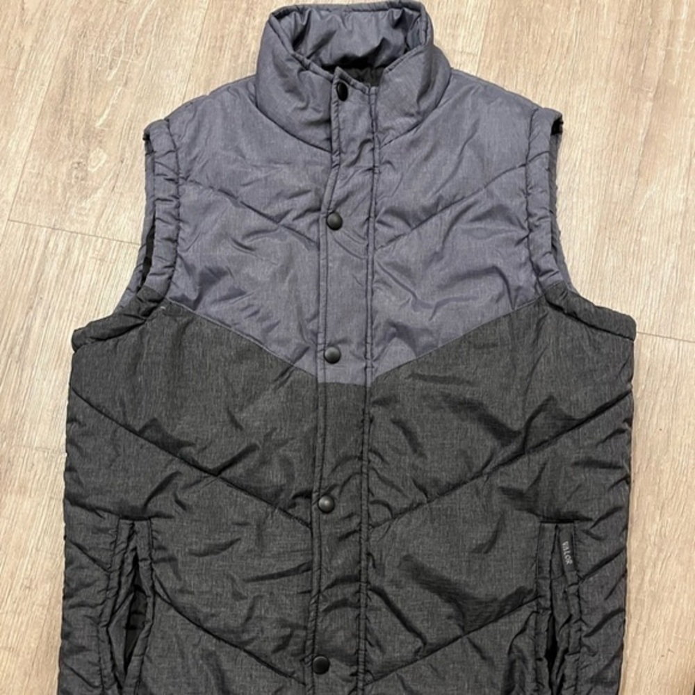 Valor Collective Gray Retro Puffer Vest Medium - Picture 2 of 10